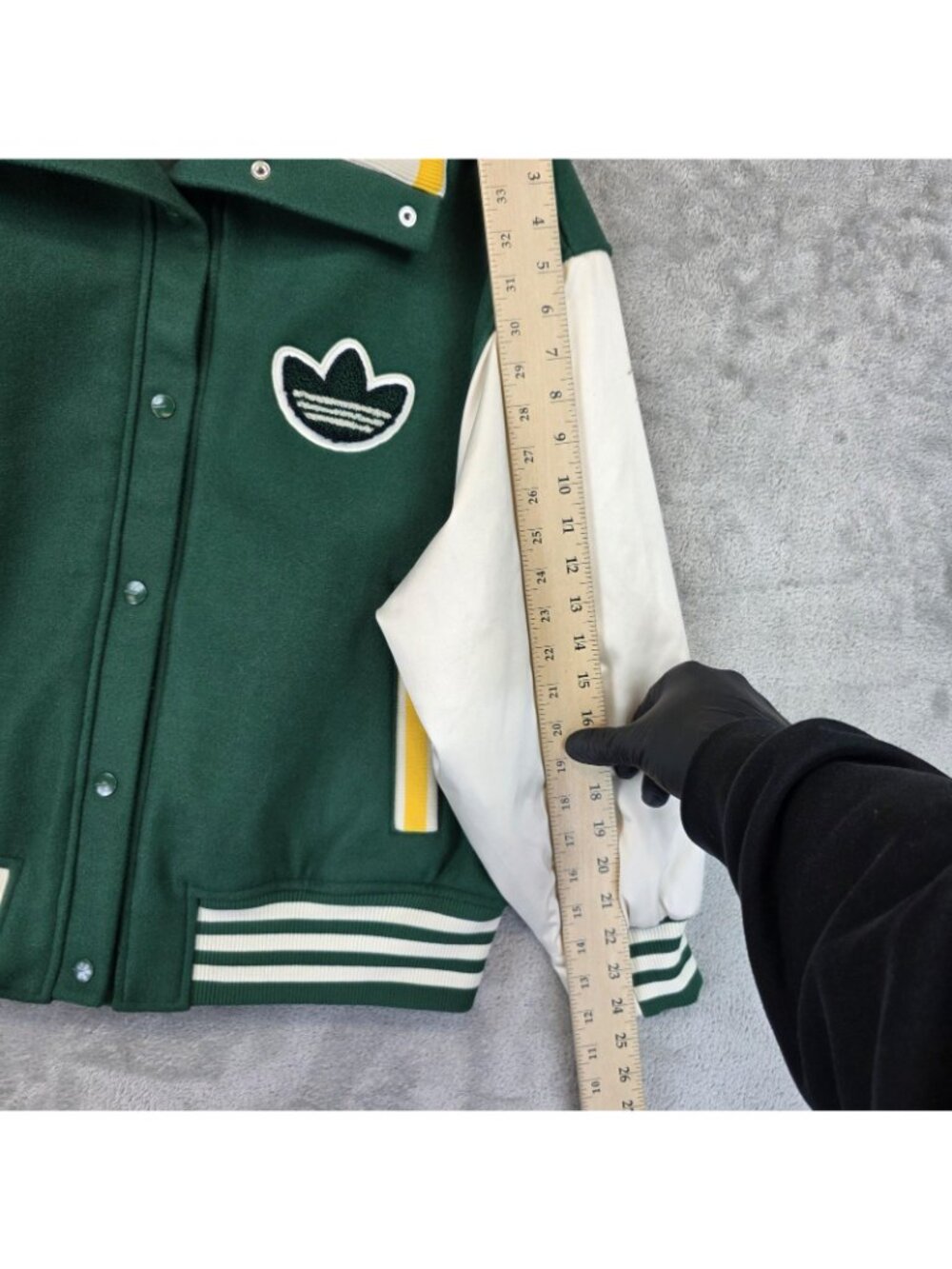 Adidas Jacket Womens XL Green Varsity Letterman Snap Front Striped Trim HY4184 - Picture 13 of 16